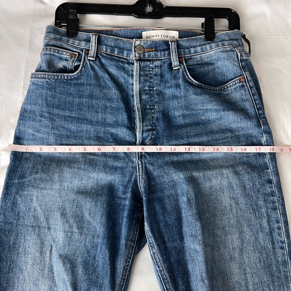 Aritzia Denim Forum Arlo High Rise Straight Jean in size 29. - Picture 9 of 9